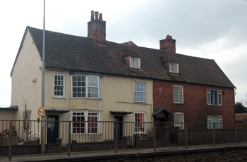 4 to 6 High Road - the former Cross Inn March 2010